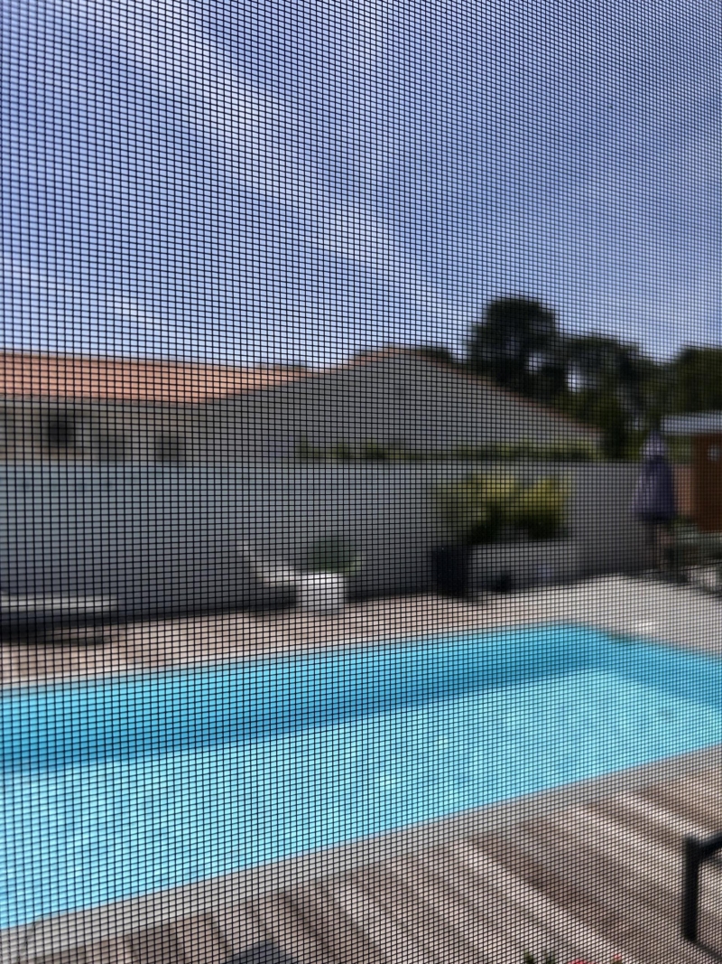 moustiquaire toile protection jardin piscine