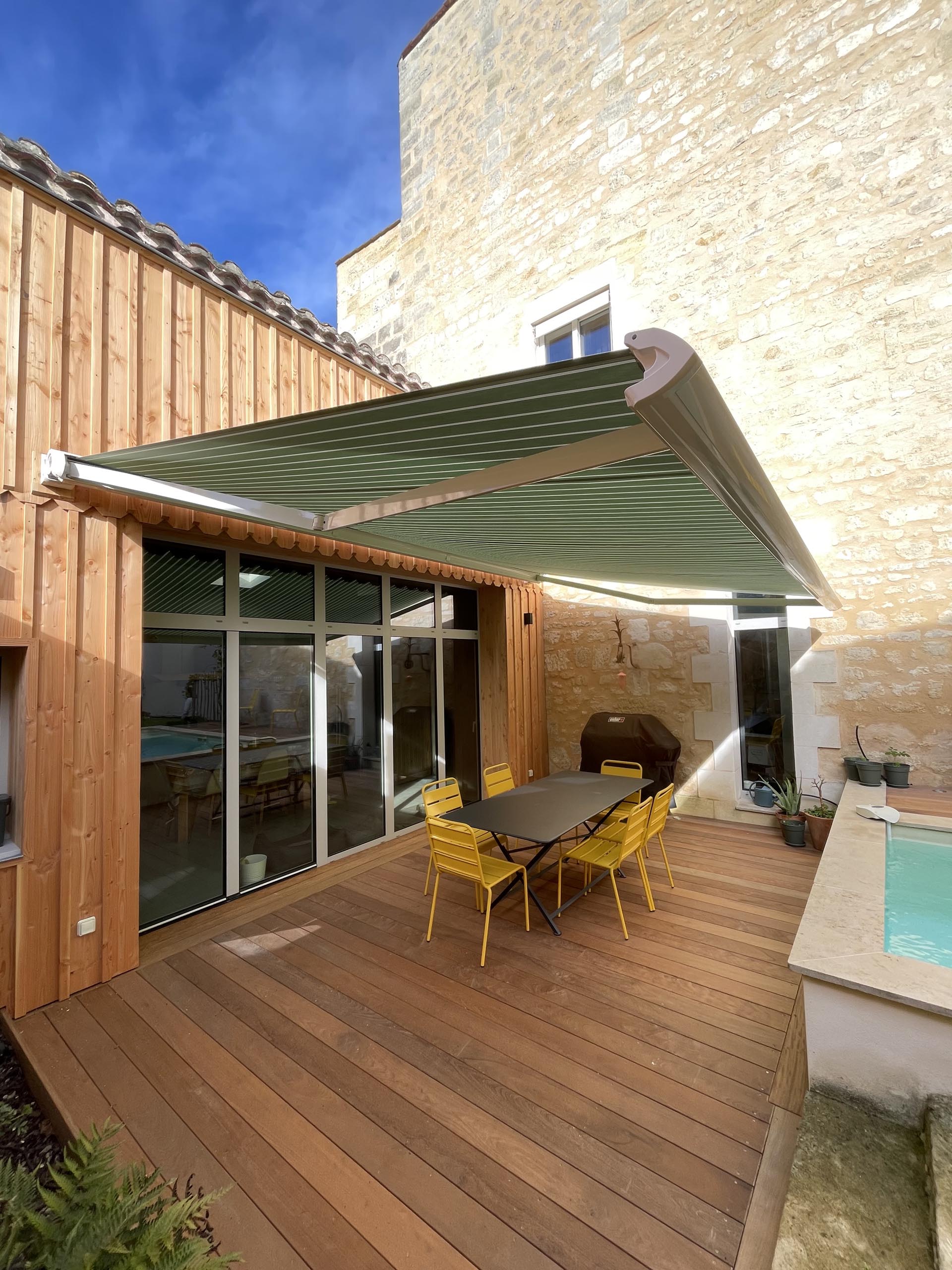store banne motorise terrasse mérignac